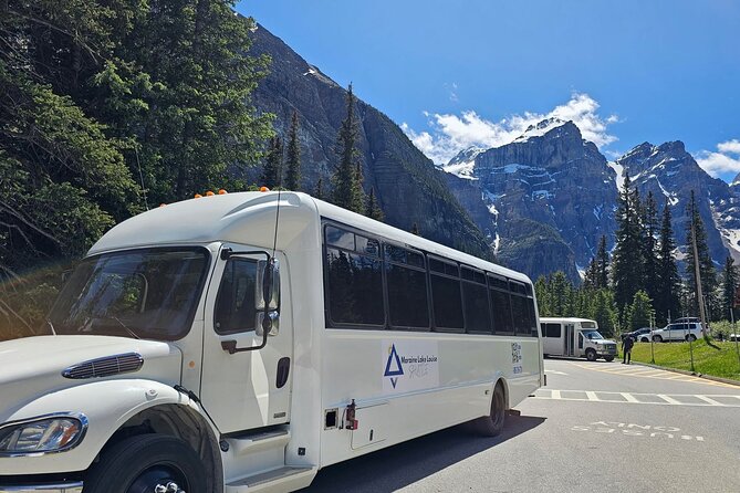 From Banff: Moraine Lake and Lake Louise Half Day Tour - Moraine Lake: the stronger photo stop