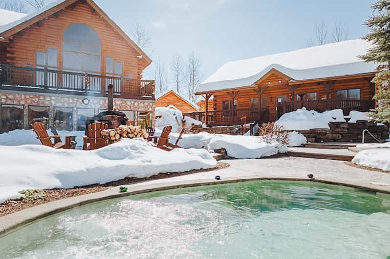 From Montreal: Natur'Eau Spa Day Trip with Admission Ticket - Leaving Montreal for Mandeville