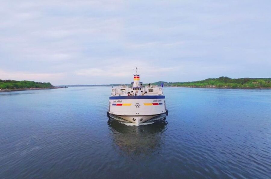 From Montréal: Québec City, River Cruise & Montmorency Falls - Who will get the most from the $98 price