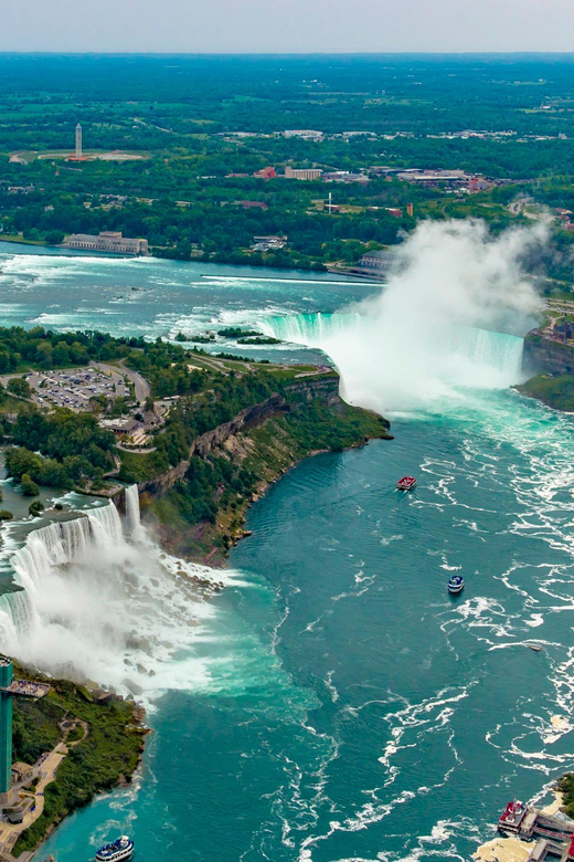 From Montreal: Toronto, Niagara Falls & 1000 Islands Tour - Who will enjoy this Ontario sampler