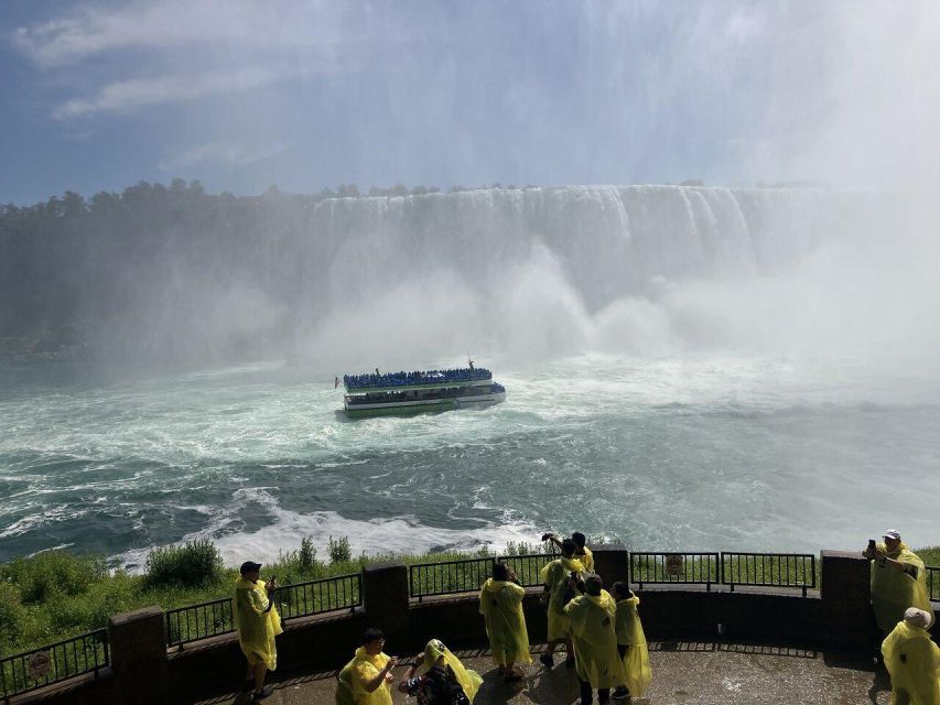 From Niagara Falls Canada Tour Boat, Lunch, Journey, Skylon - What the guides add to the day