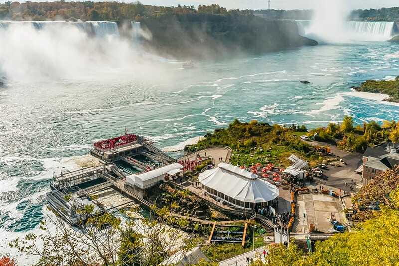From Toronto: Customizable Guided Day Trip to Niagara Falls - Practical details for a wet, outdoor day
