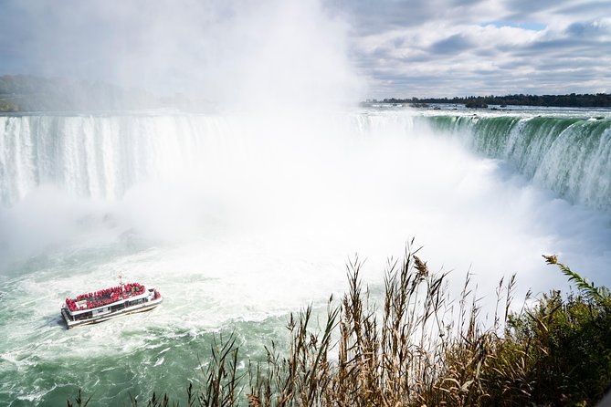 FROM TORONTO: Niagara Day Tour w/ Niagara on the Lake & Boat Ride - Why this Toronto day trip works