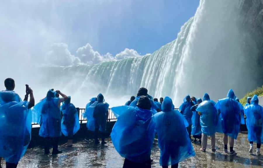 From Toronto: Niagara Falls Tour + Boat Ride and/or Journey - Key points at a glance