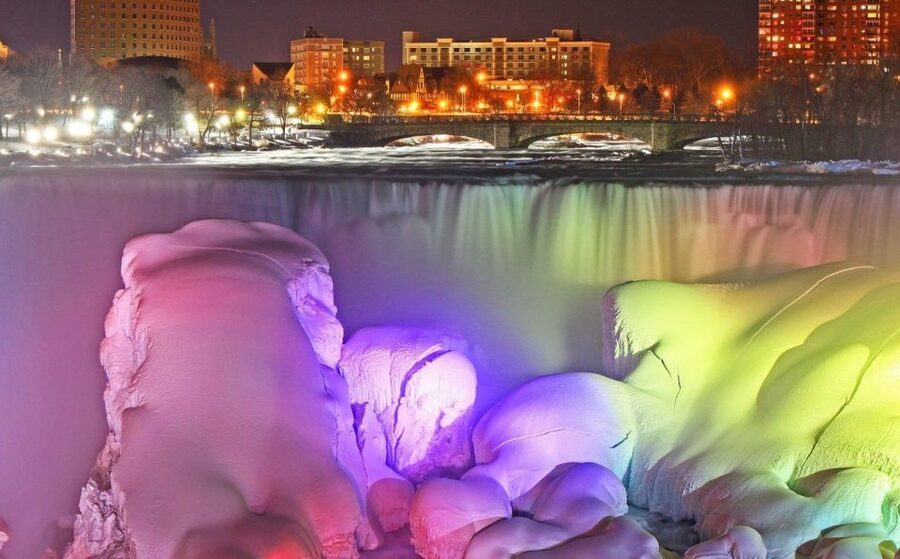 From Toronto: Winter Wonder of Niagara Falls Tour - Niagara-on-the-Lake adds a second town