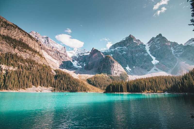 From Vancouver:4-Day Columbia Icefield & Banff National Park - The Banff Gondola schedule can change