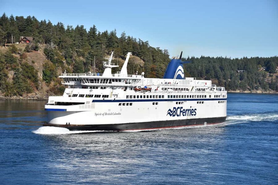 From Vancouver: Full-Day Victoria Tour with Ferry Ticket - Key points to know before booking