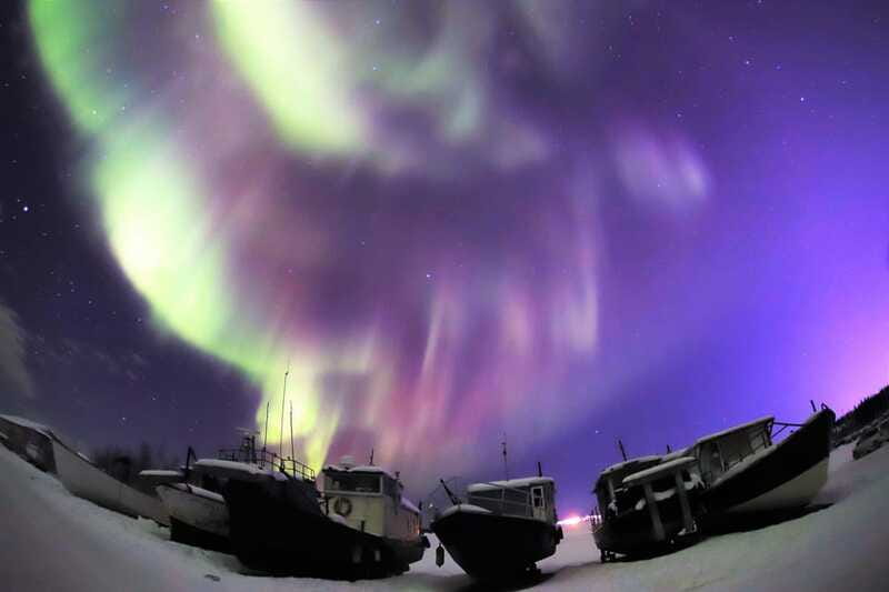 From Yellowknife: Northern Lights Bus Tour with Photos - Is $72 a fair price?