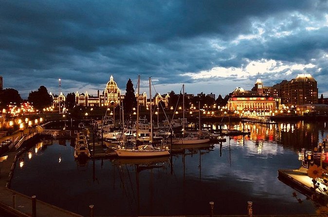 Ghostly Walking Tour in Victoria - What the hour feels like