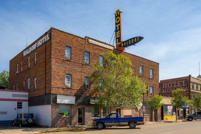 Ghosts of Drumheller: a Smartphone Audio Ghost Tour - Haunted homes and Drumheller’s mining past