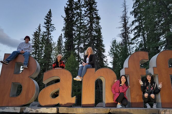 Glaciers, Mountains & Lakes - Banff Avenue closes the day with choice