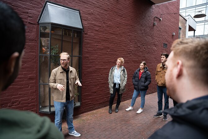 Gratuity-Based Vancouver City Highlights 3 Hour Walking Tour - Terry Fox Memorial adds a human story