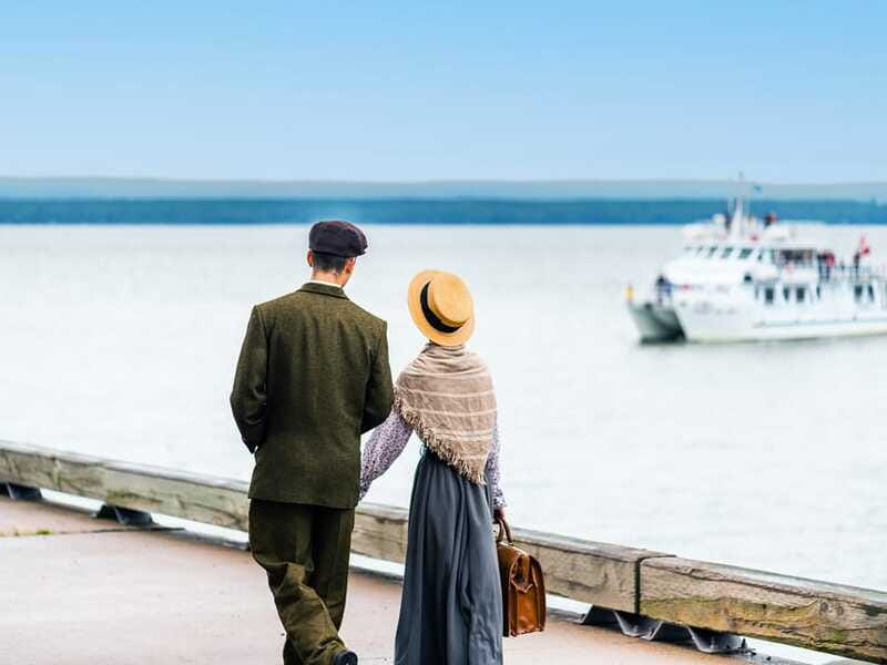 Grosse-Île: Irish Immigrant Memorial Cruise & Tour - Costumed Characters and Personal Stories