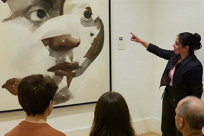 Guided Art Gallery Tour in Montreal - Why this Montreal gallery walk works
