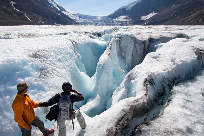 Guided Glacier Hike on The Athabasca with IceWalks - Key points to know before you book