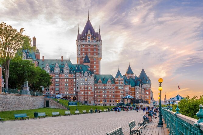 Guided Tour of the Fairmont Le Chateau Frontenac in Quebec City - Key Points Before You Book
