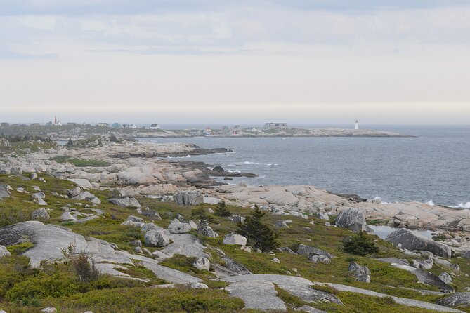 Half Day Small Group Tour in Peggy's Cove and Titanic Cemetery - Weather, Clothing, and Timing