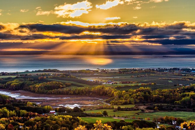 Half-Day Small-Group Tour of Annapolis Valley - Old Post Road and the Grand-Pré dykelands