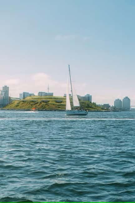 Halifax: Best of Halifax Harbour Tour - Harbor islands, folklore, and the value of a local voice