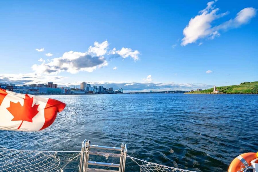 Halifax: Best of Halifax Harbour Tour - Sailing past Halifax’s working waterfront