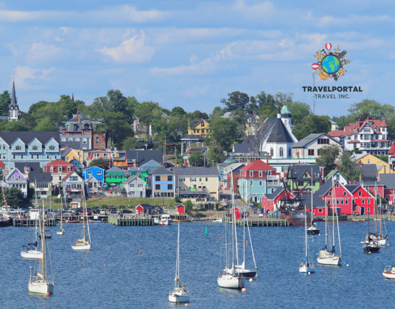 Halifax: Guided tour to Peggy's Cove, Lunenburg & … - Should you book it?