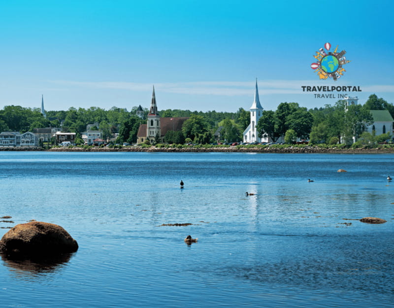 Halifax: Guided tour to Peggy's Cove, Lunenburg & … - Lunenburg’s waterfront and UNESCO character