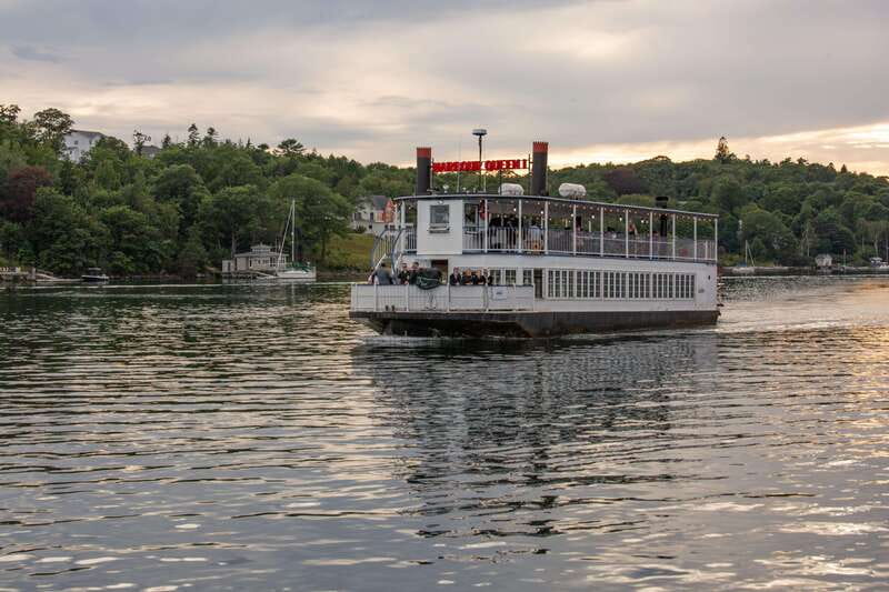 Halifax: Happy Hour Cruise with Live Music - A happy hour with Halifax Harbour under your feet