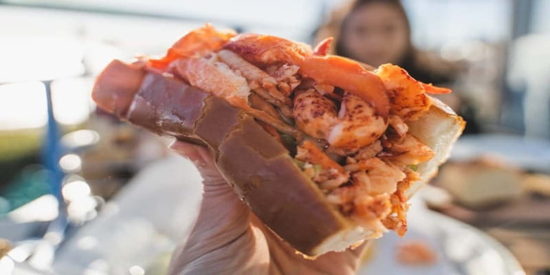 Halifax Harbourfront Food Walking Tour - Lobster roll closes the savory stops
