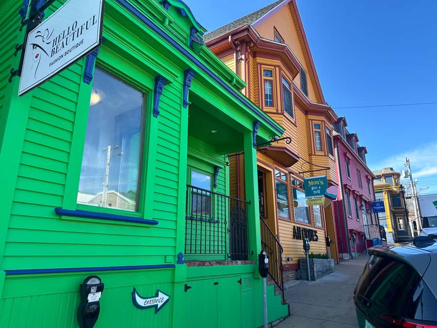 Halifax: Lunenburg and Mahone Bay Private Tour - How to prepare for the four-hour outing