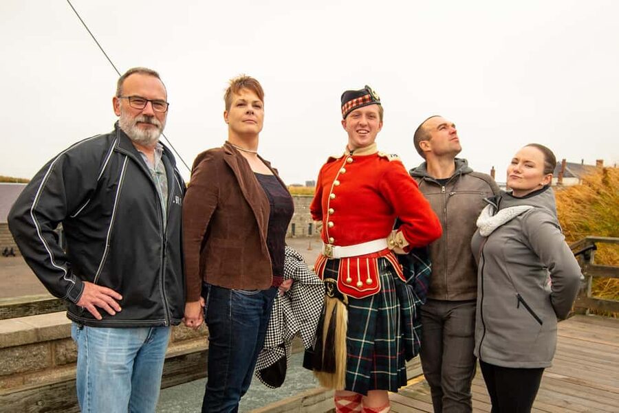Halifax: Peggy's Cove, Citadel and Titanic Cemetery Tour - Guides make the small vehicle worthwhile