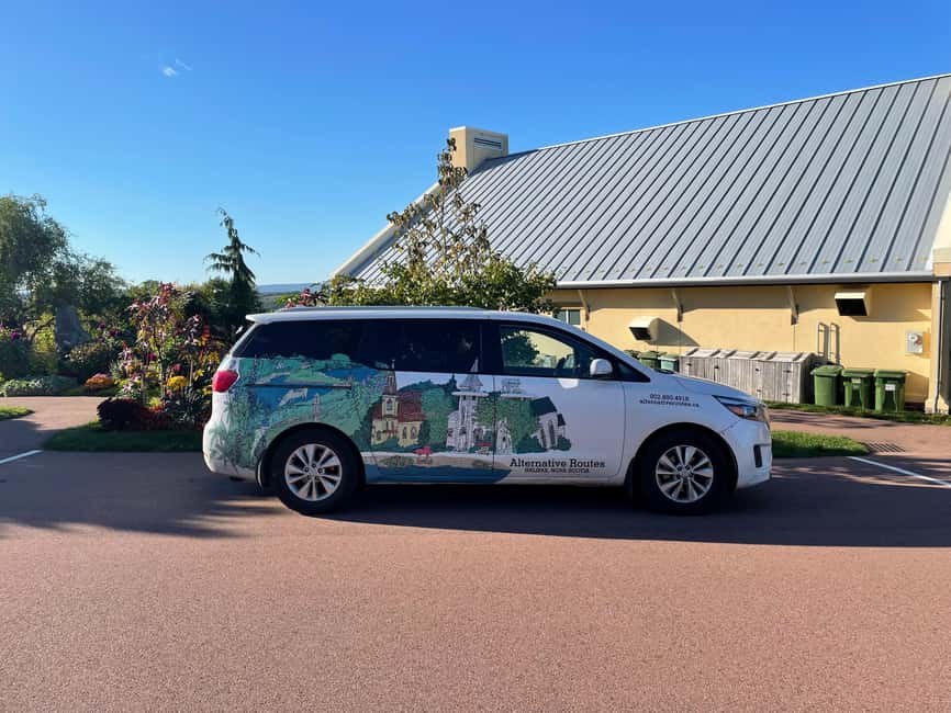 Halifax: Peggy's Cove, Lunenburg, and Annapolis Valley Tour - The long ride to Wolfville and the Bay of Fundy
