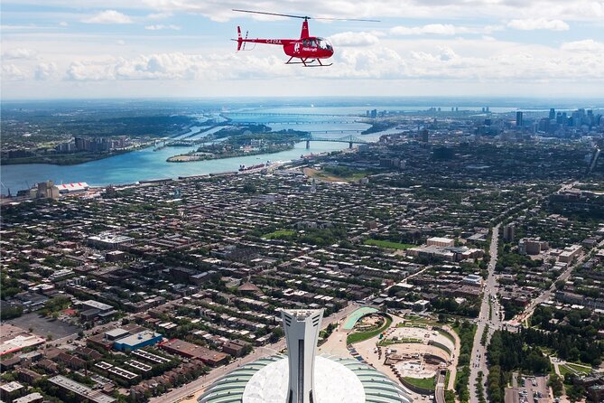 Helicopter Tour Over Montreal - What this Montreal helicopter tour is really like