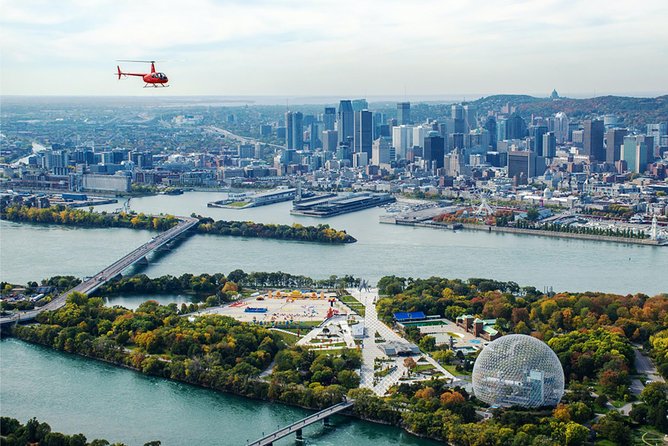 Helicopter Tour Over Montreal - The pilot makes a big difference