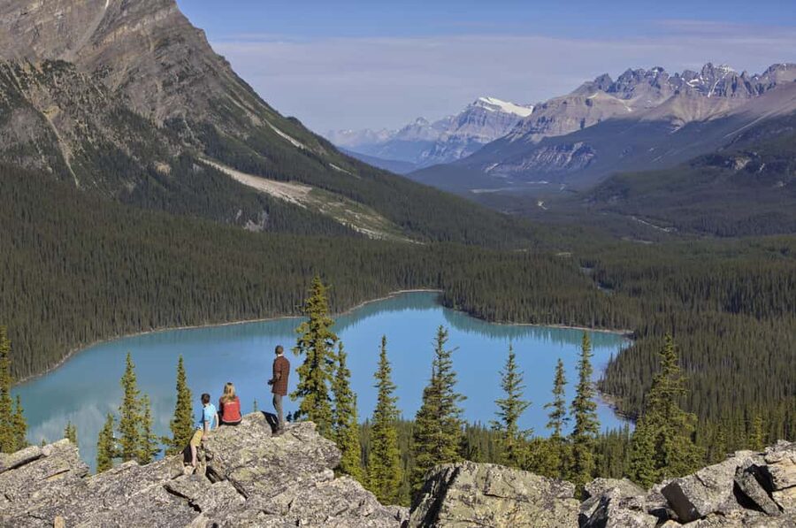 Icefield: Bow Lake, Columbia Icefield, Peyto Lake Day Tour - Why the Icefields Parkway makes this a full-day tour