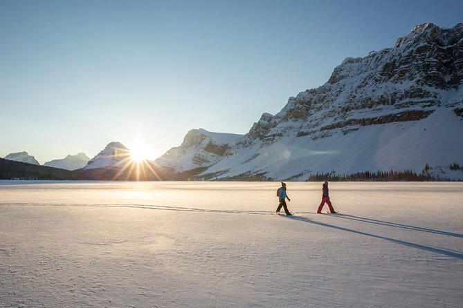 Icefields Parkway and Ice Bubbles of Abraham Lake Adventure - What to wear for eight hours on ice and snow