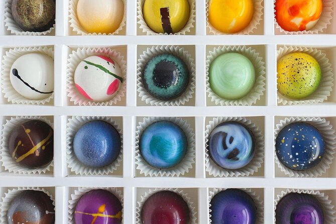 Iconic Eats of Calgary Food Tour - Chocolate Lab on Stephen Avenue