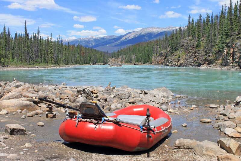 Jasper: Canyon Run Family Whitewater Rafting - From Connaught Drive to the River