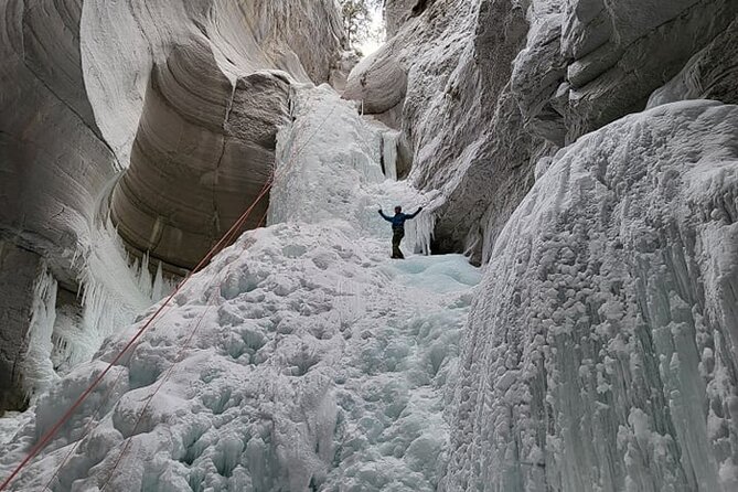 Jasper Ice Climbing Experience - What the climbing itself feels like