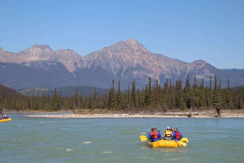 Jasper National Park: 2-Hour Whitewater Rafting - A gentle first run on the Athabasca River