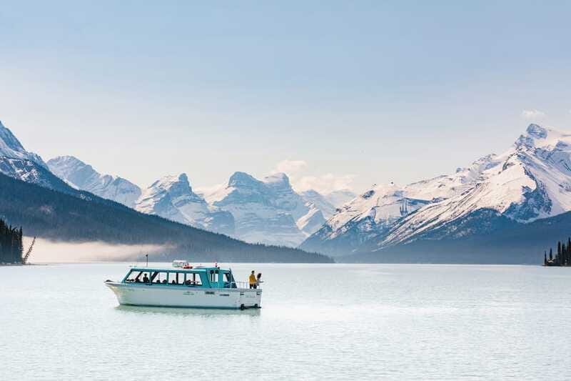 Jasper National Park: Maligne Lake Cruise With Guide - Practical advice for making the day better