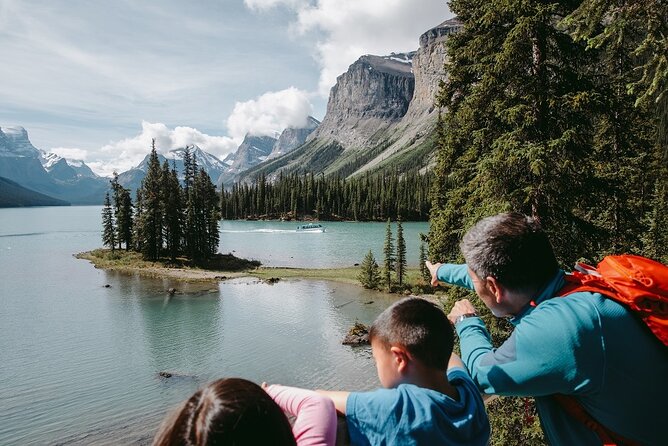 Jasper National Park Tour: Maligne Valley, Medicine Lake and Spirit Island - The Mary Schaffer Loop Trail option