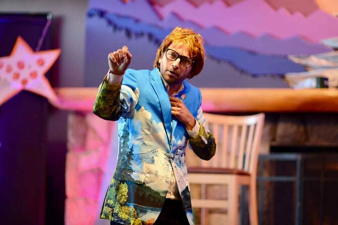 Jasper's Live Theater show - From Jasper with Love - Why the local jokes work best after a few days