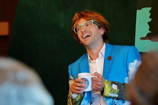 Jasper's Live Theater show - From Jasper with Love - The welcome drink and the value of a short evening