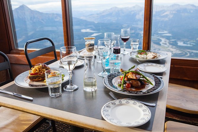 Jasper SkyTram - The Summit Café and upper-station facilities