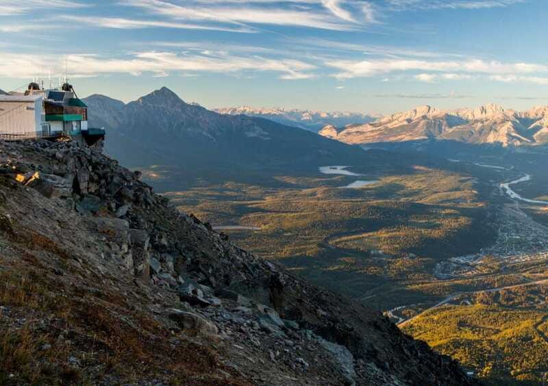 Jasper SkyTram Roundtrip Flight Ticket - Should you book the Jasper SkyTram?
