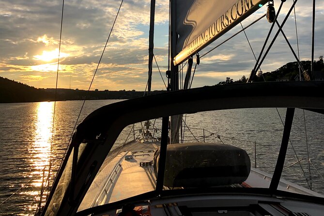 JFarwell Moonlight Yacht Cruise from Halifax Waterfront - Is $75.06 a fair price?