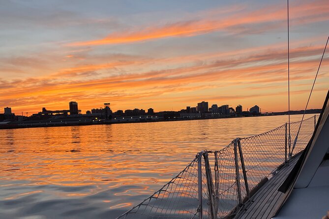 JFarwell Sunset Wine and Cheese Yacht Sailing - Why This Sunset Sail Works So Well