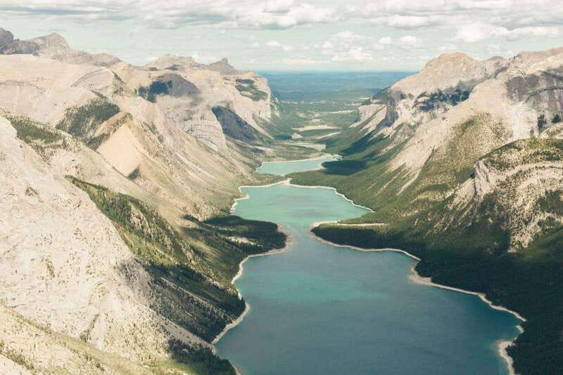 Kananaskis: 30-Minute Heli Tour of Minnewanka Lake and Banff - Taking off over the old horse-racing grounds