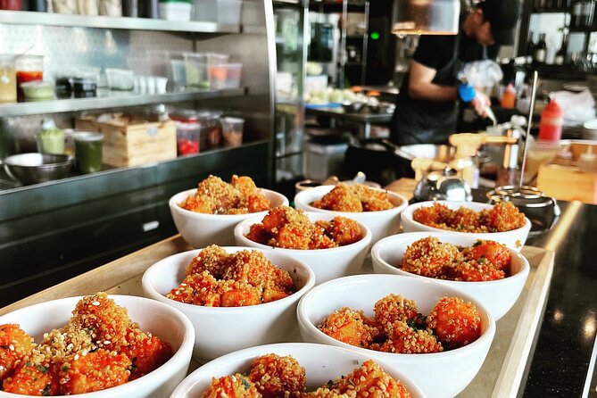Kelowna: #1 Rated Walking Food Tour with 7 Tastings and 4 Drinks - Curious Cafe serves Naples-style pizza with a local stopover