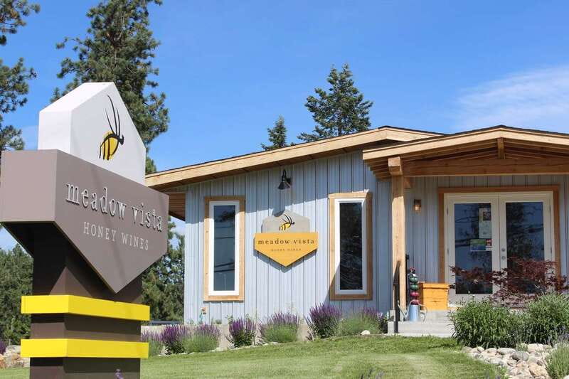 Kelowna: E-Bike Bee Tour w/ Tastings, Lunch, and Audioguide - Key points to know before you book